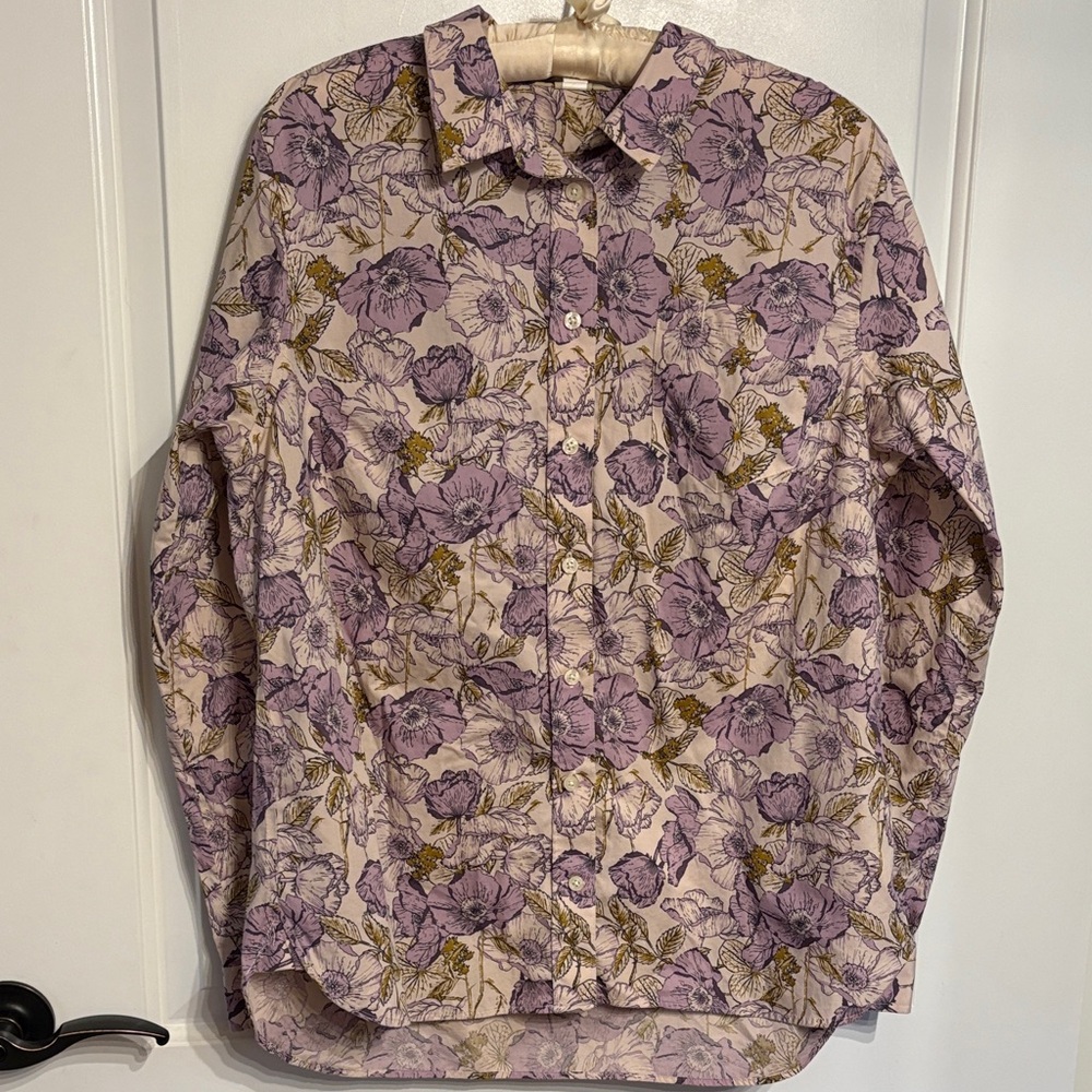 Duluth Trading Co Women’s Preppy Lavender and Beige Floral Shirt Size Large